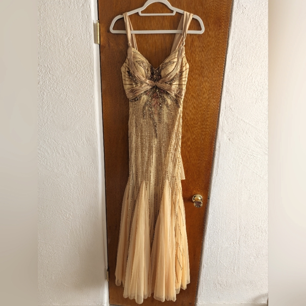 Alberto Makali evening gown
